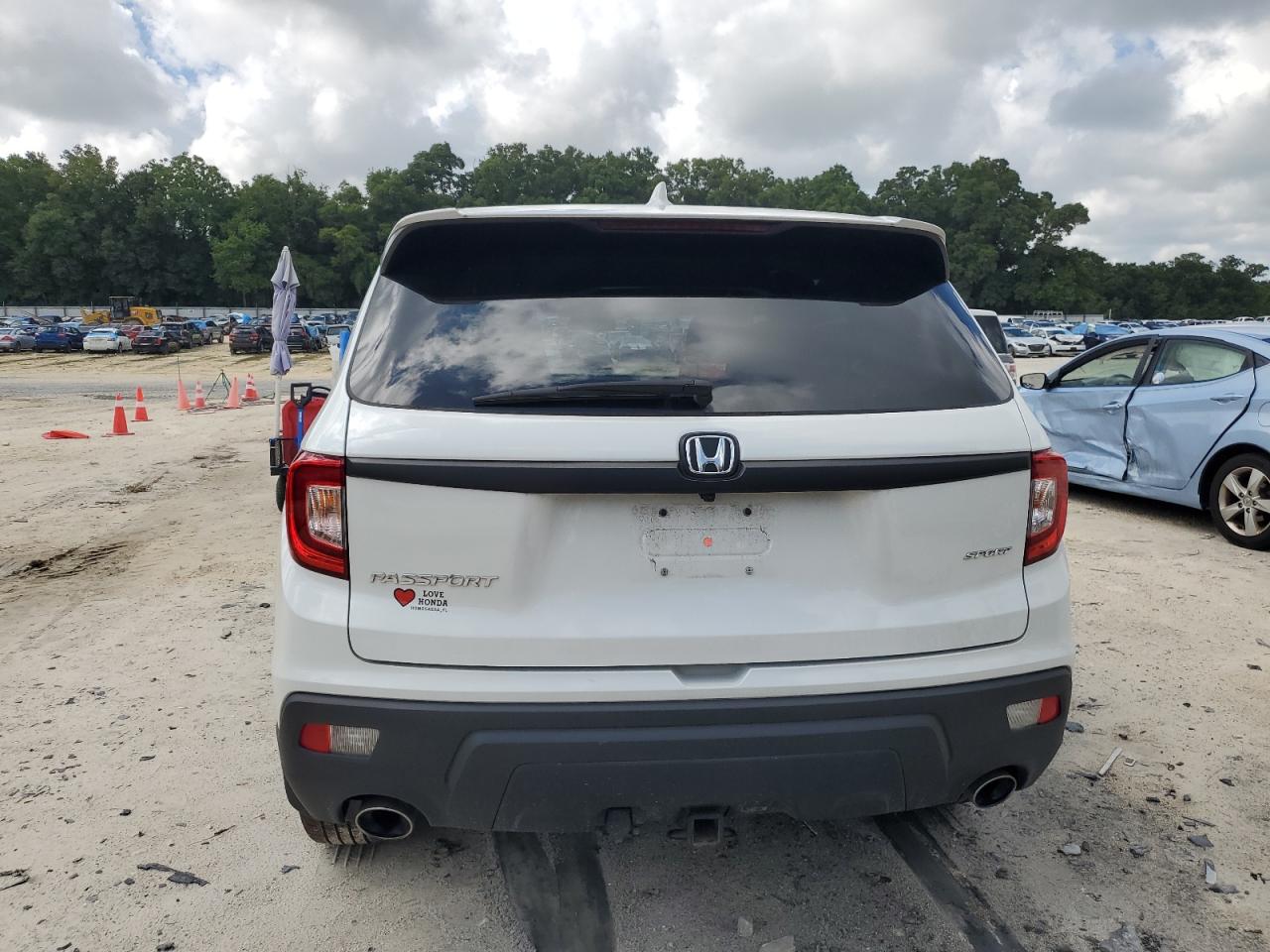 2021 Honda Passport Sport VIN: 5FNYF7H21MB014366 Lot: 65170094