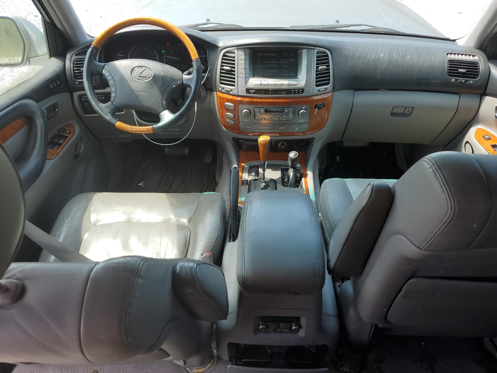 JTJHT00W043547608 2004 Lexus Lx 470