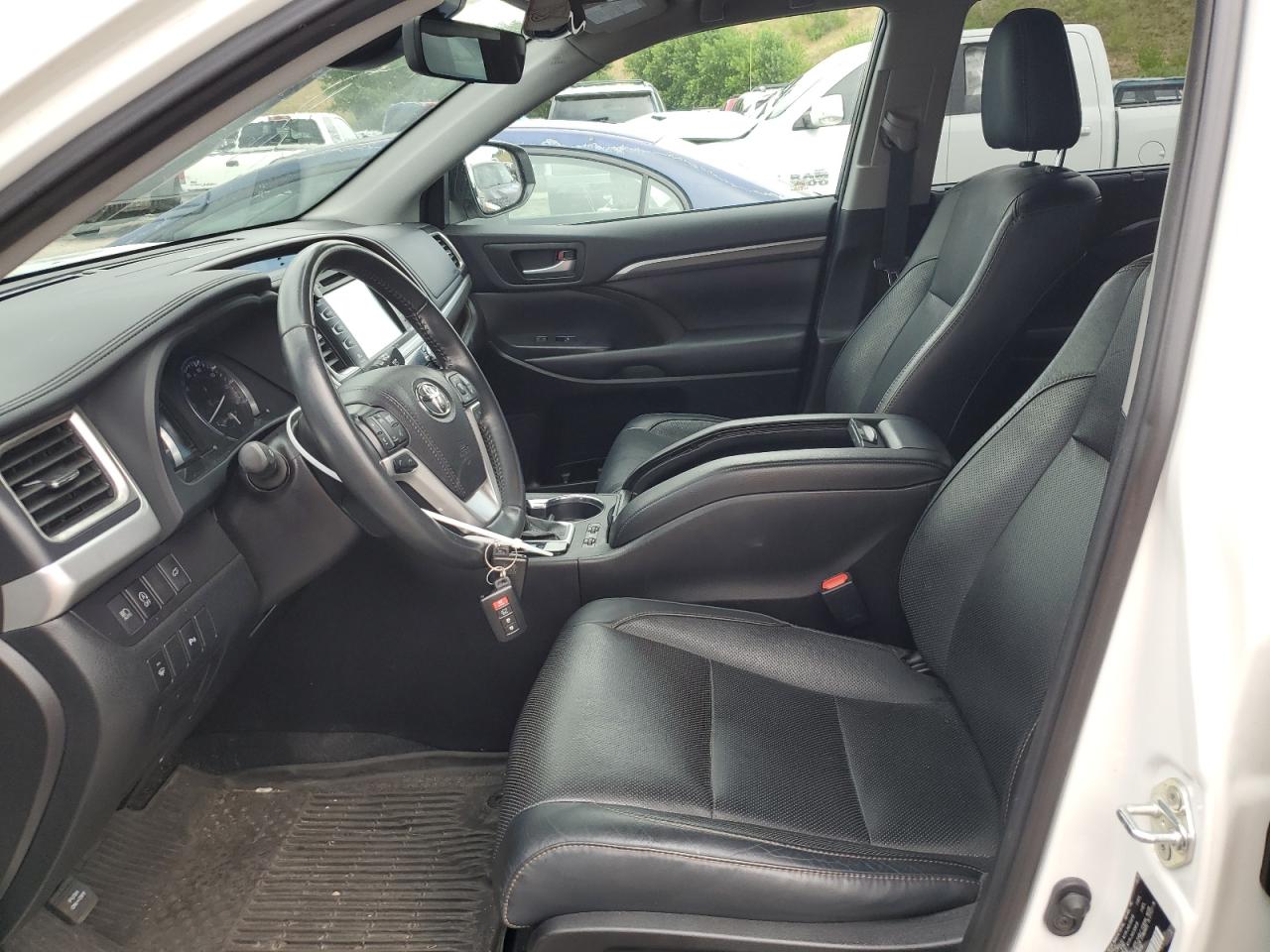 2019 Toyota Highlander Limited VIN: 5TDDZRFH5KS735484 Lot: 58977824