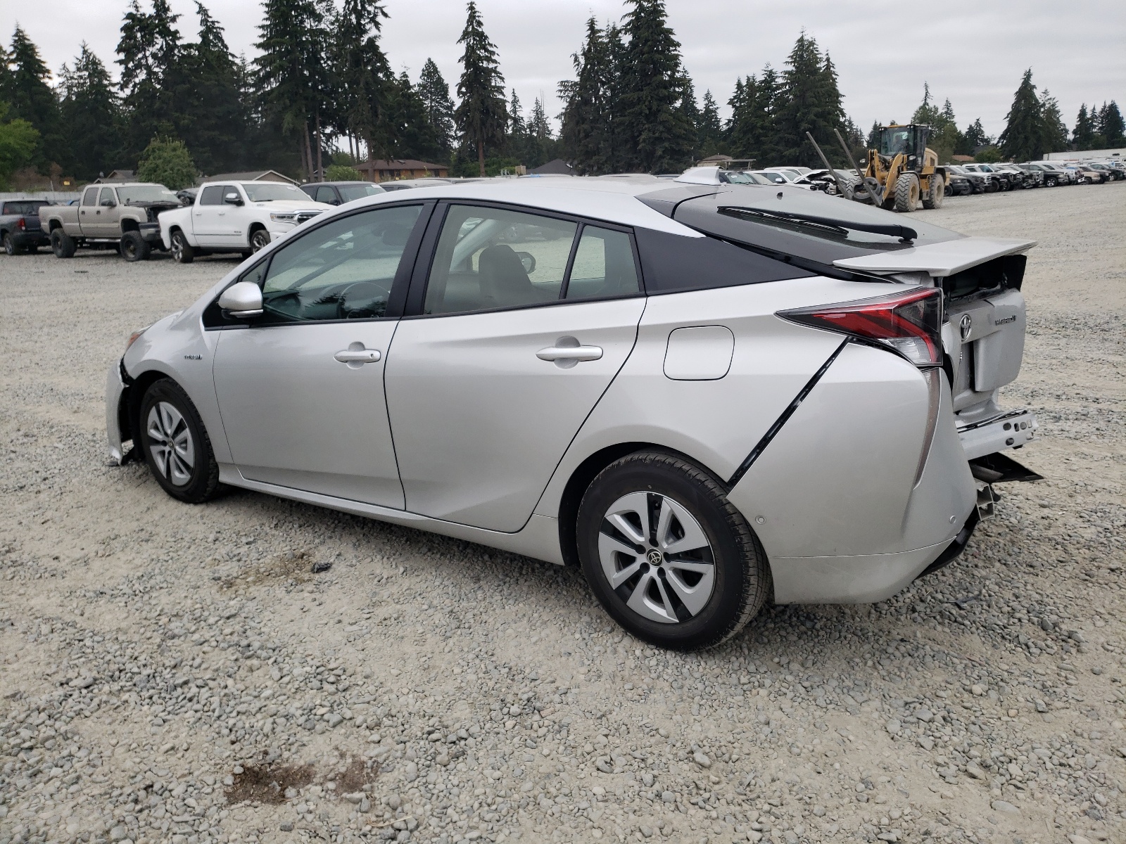 2018 Toyota Prius vin: JTDKARFU7J3068395