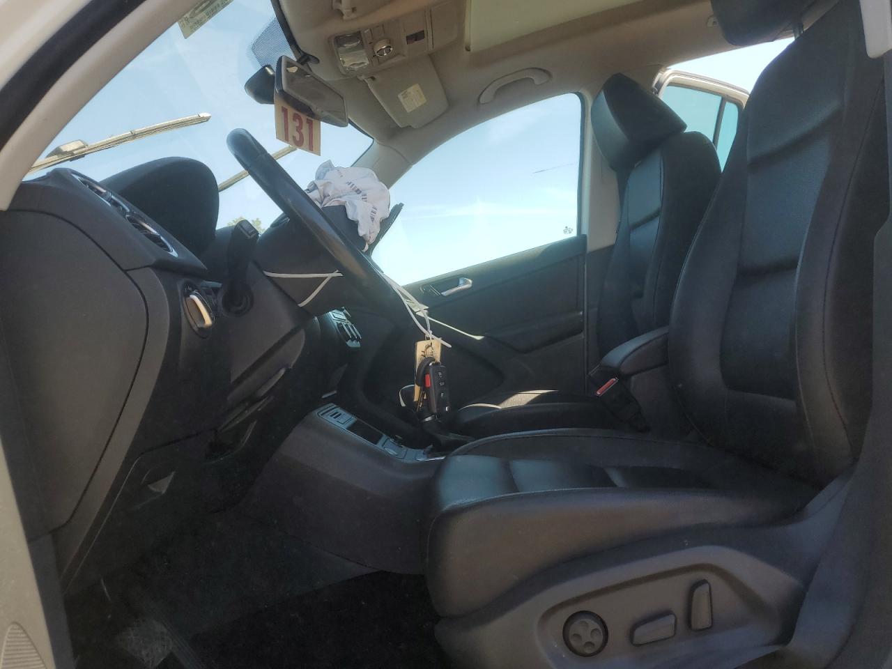 2017 Volkswagen Tiguan Wolfsburg VIN: WVGSV7AXXHK011212 Lot: 61732304