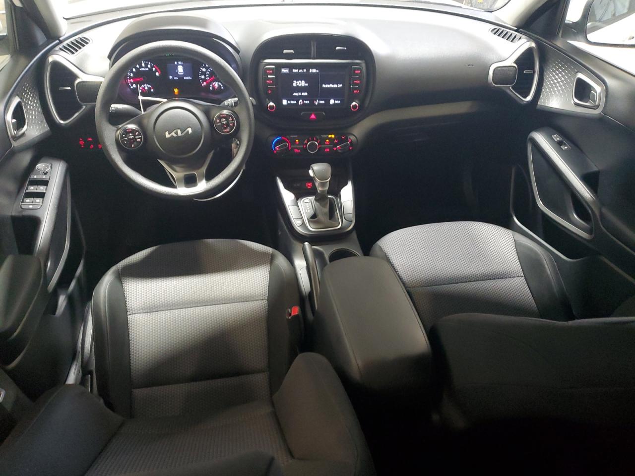 2022 Kia Soul Lx VIN: KNDJ23AU4N7181555 Lot: 65385504