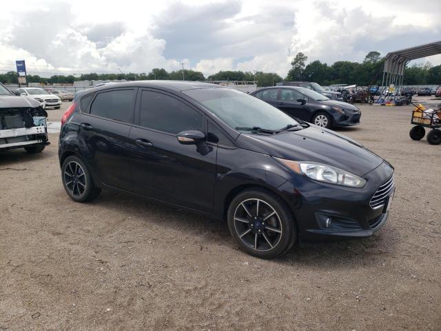  FORD FIESTA 2015 Черный