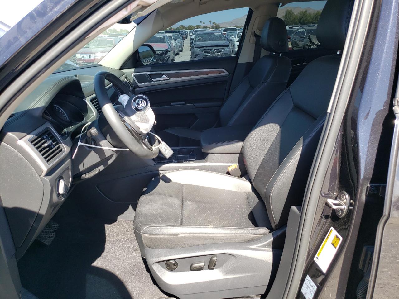 2019 Volkswagen Atlas Se VIN: 1V2WR2CA8KC593302 Lot: 61768224