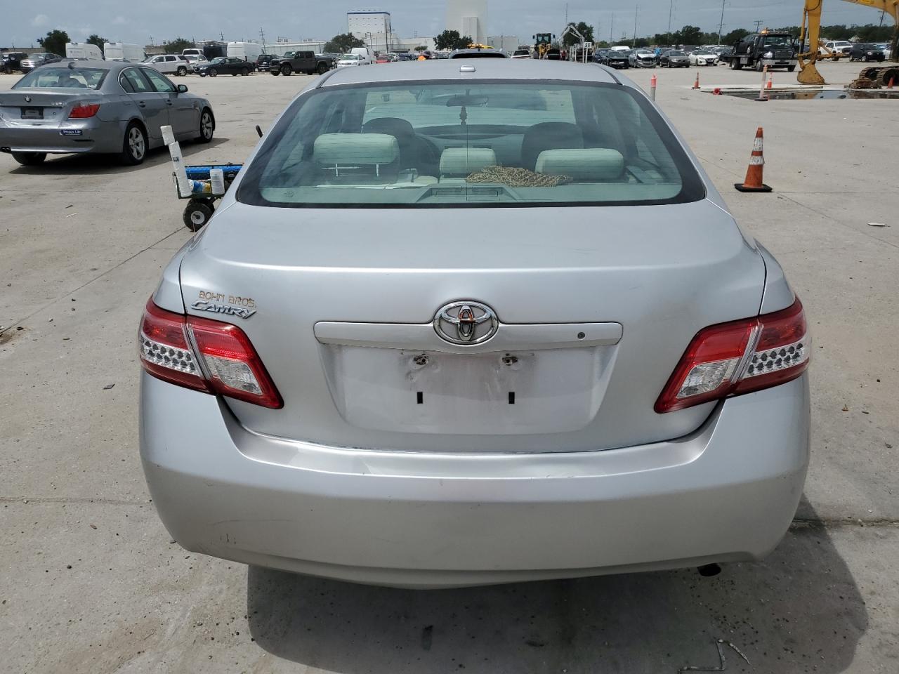 2010 Toyota Camry Base VIN: 4T1BF3EK7AU006905 Lot: 65008514