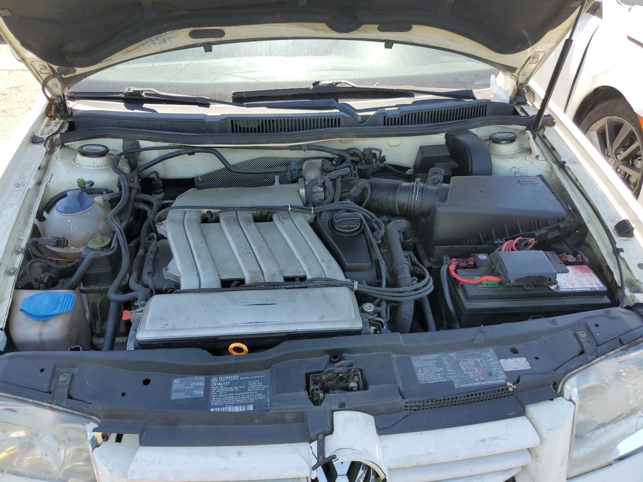 2000 Volkswagen Jetta Glx VIN: 3VWTE29M8YM138035 Lot: 64112764