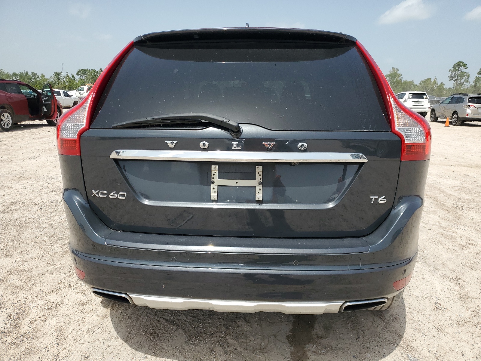 2015 Volvo Xc60 T6 Platinum vin: YV449MDD7F2623072