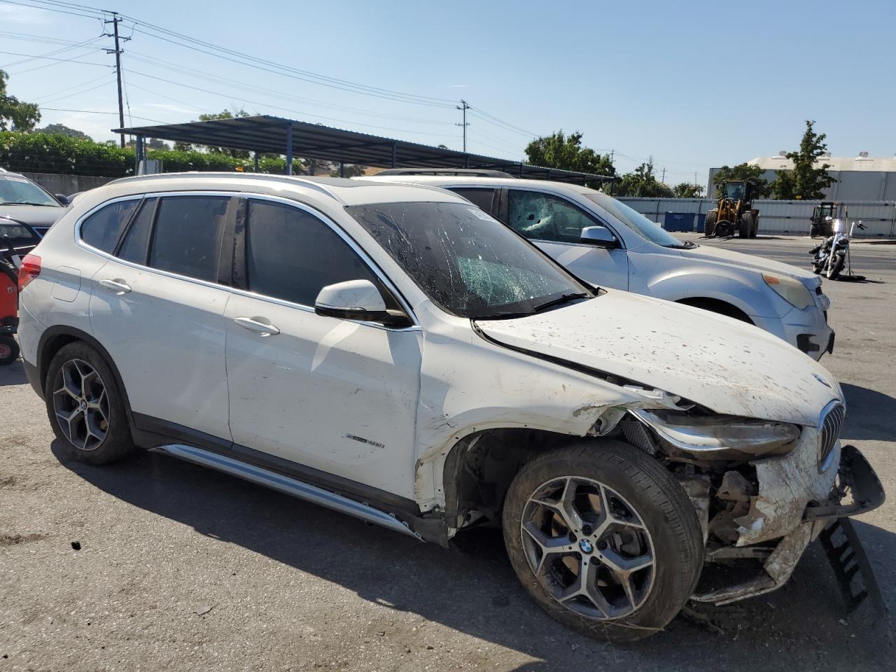 2017 BMW X1 - Image 4