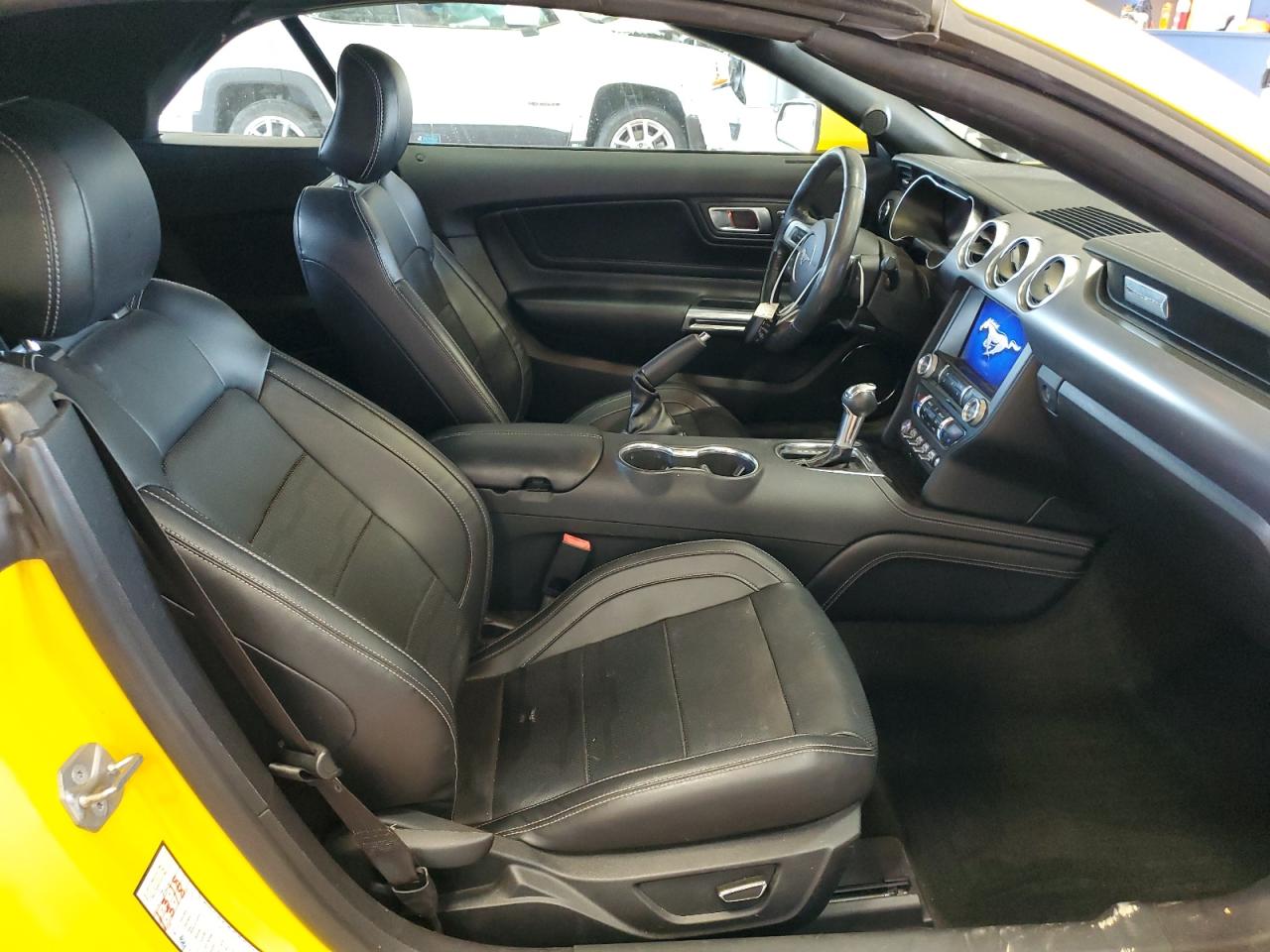 2018 Ford Mustang VIN: 1FATP8UH6J5117924 Lot: 61067124