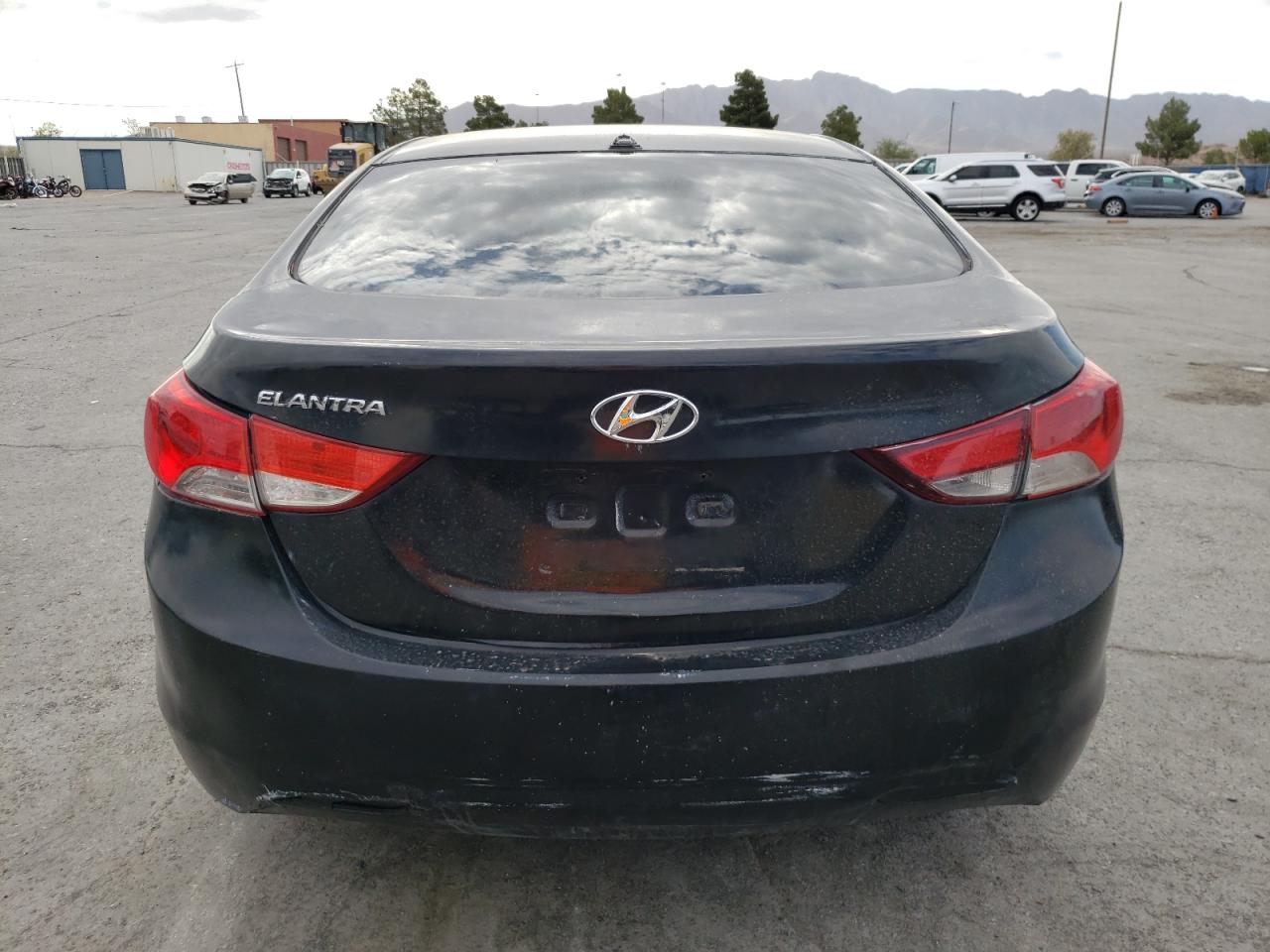 2012 Hyundai Elantra Gls VIN: KMHDH4AE9CU332829 Lot: 63868424