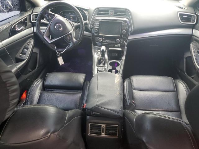 Sedans NISSAN MAXIMA 2016 Złoty