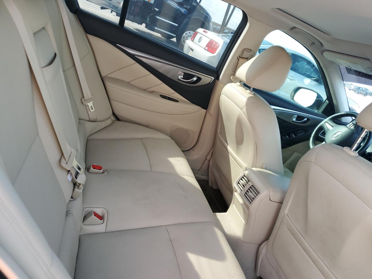 2017 Infiniti Q50 Premium VIN: JN1EV7AP9HM742819 Lot: 62916344