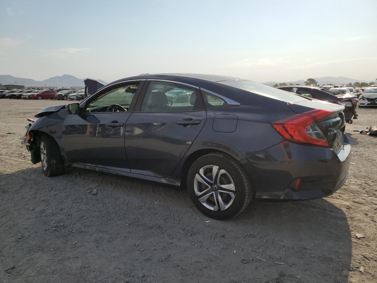 19XFC2F57GE246979 2016 HONDA CIVIC - Image 2