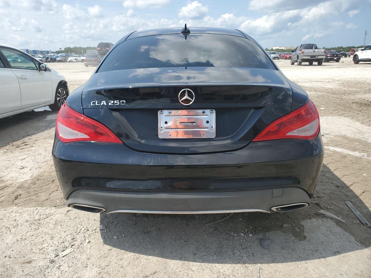 2018 Mercedes-Benz Cla 250 VIN: WDDSJ4EB8JN564206 Lot: 65014064