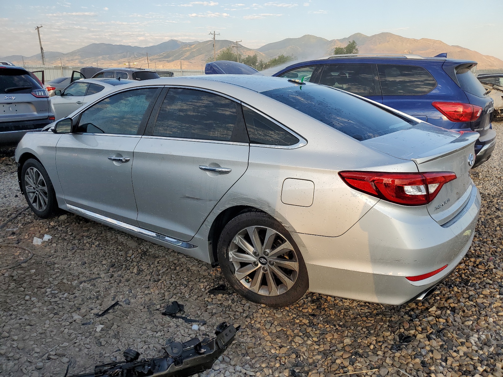 2015 Hyundai Sonata Sport vin: 5NPE34AF8FH081915