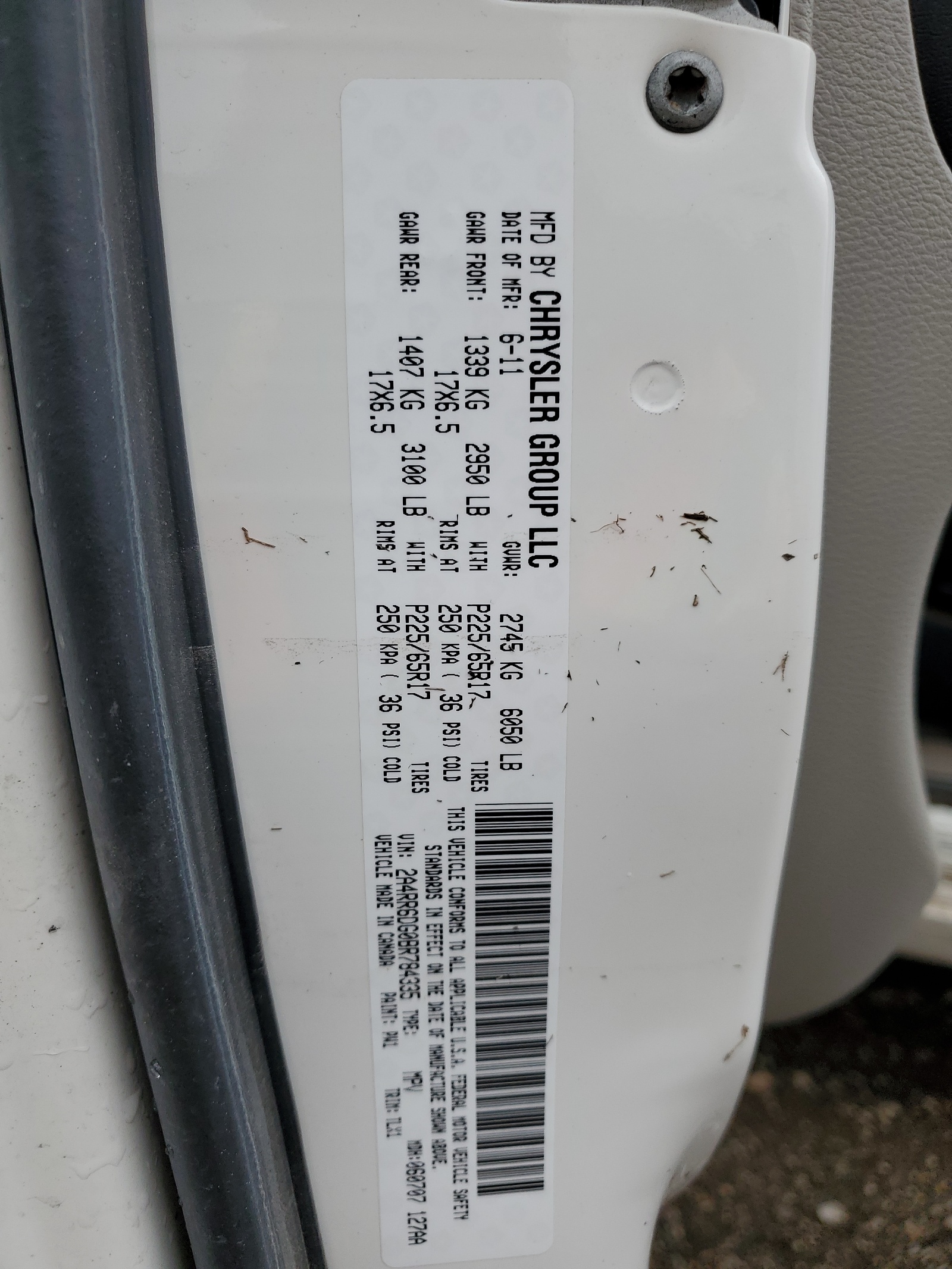 2A4RR6DG0BR784335 2011 Chrysler Town & Country Limited