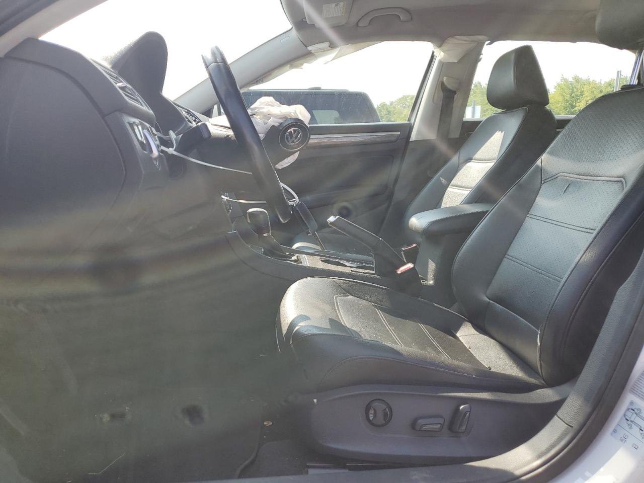 2017 Volkswagen Passat Se VIN: 1VWBT7A36HC007124 Lot: 63161264