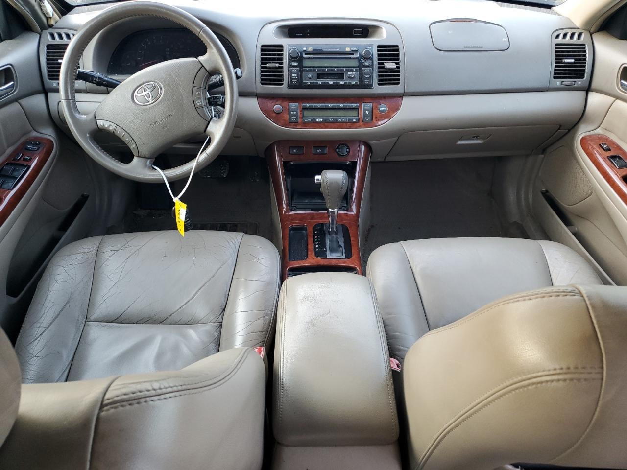 2005 Toyota Camry Le VIN: 4T1BF32K45U082608 Lot: 62467914