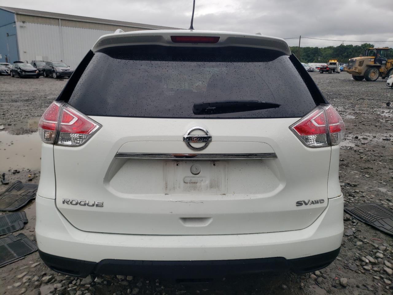 2016 Nissan Rogue S VIN: KNMAT2MV4GP695517 Lot: 62986534