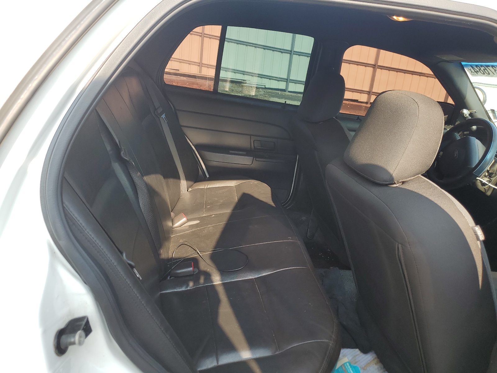 2FABP7BV6AX140200 2010 Ford Crown Victoria Police Interceptor