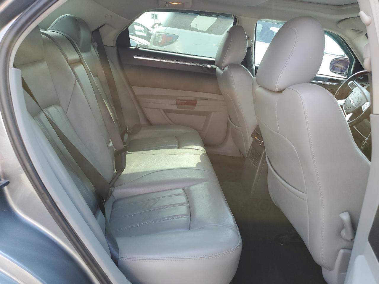 2007 Chrysler 300C VIN: 2C3LA63H67H618514 Lot: 63845964