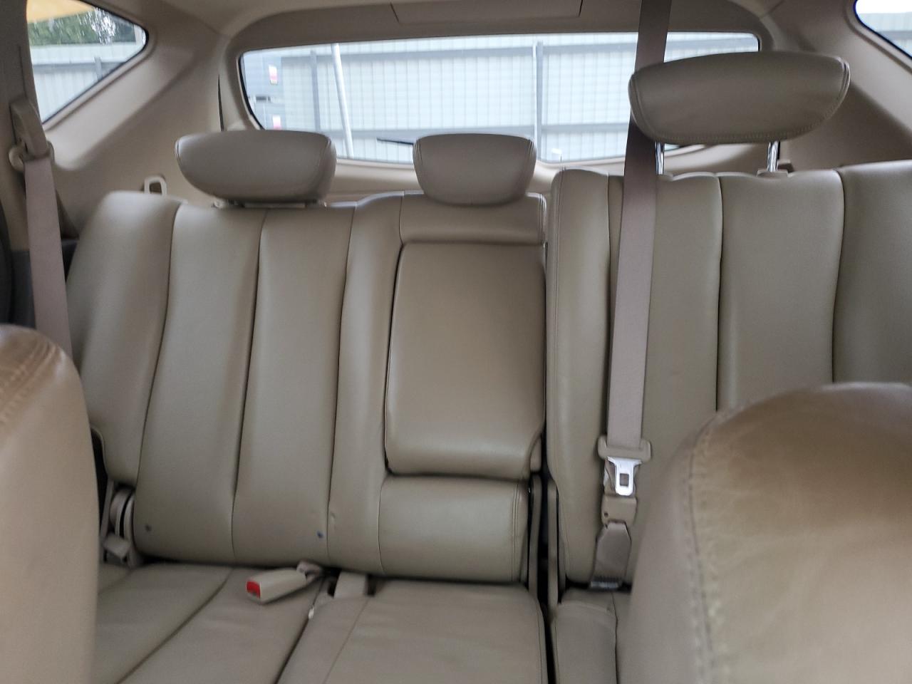 2005 Nissan Murano - Image 10