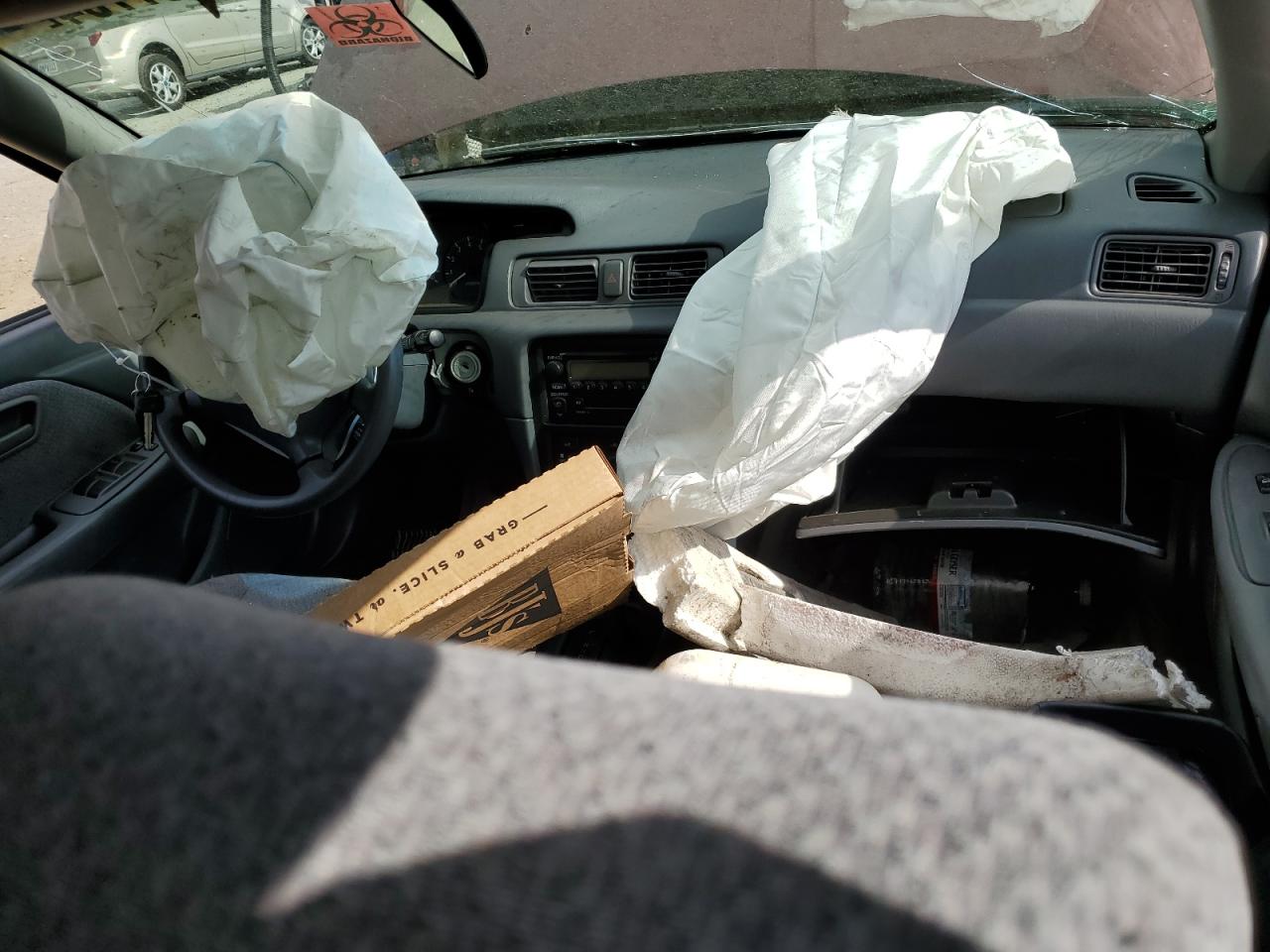 2000 Toyota Camry Ce VIN: JT2BG22K0Y0476896 Lot: 64507704