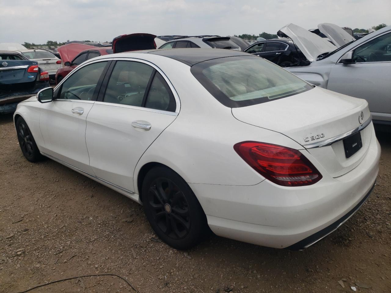 55SWF4JB9FU077586 2015 MERCEDES-BENZ C CLASS - Image 2