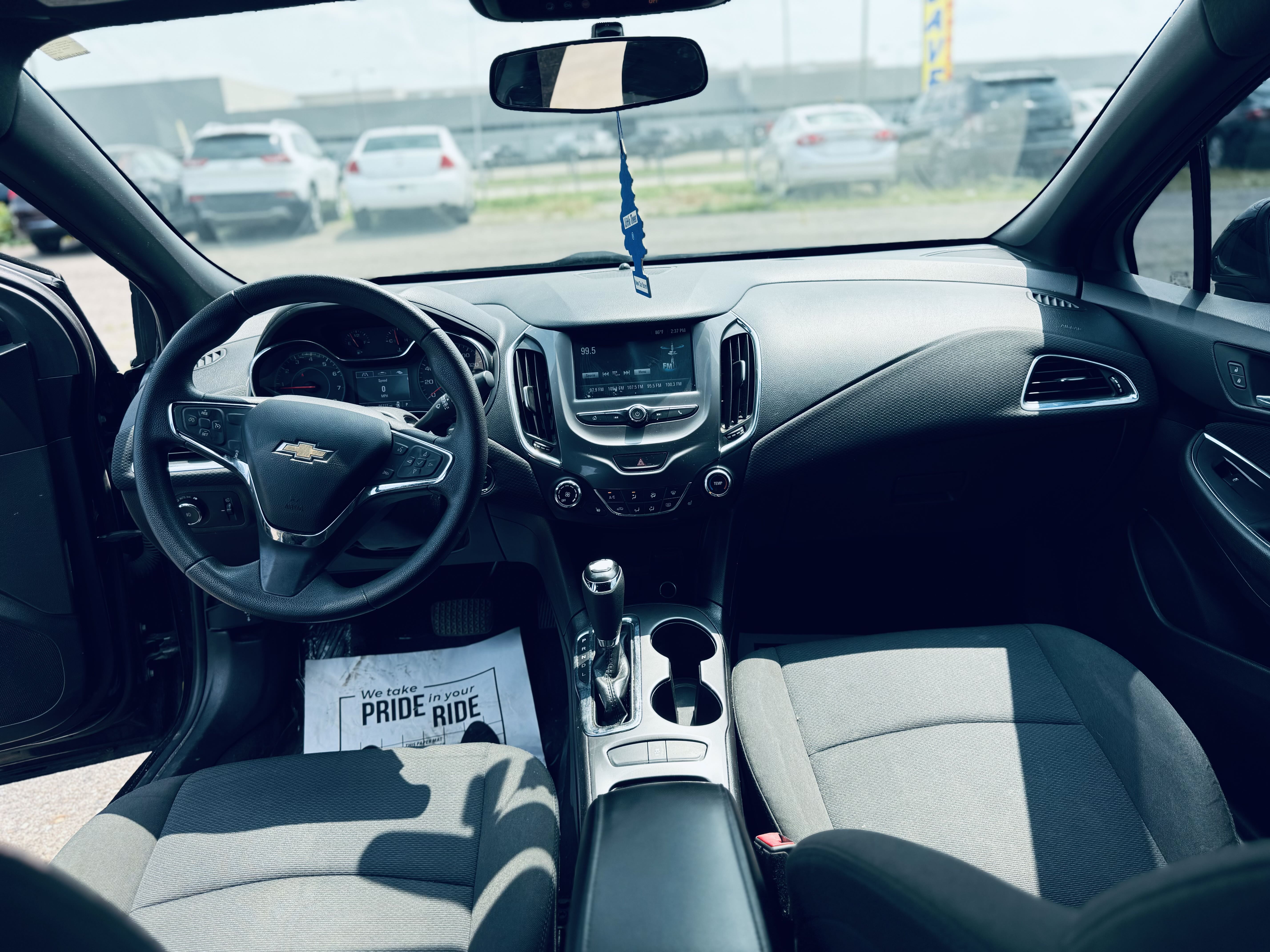 1G1BE5SM9H7262795 2017 Chevrolet Cruze Lt