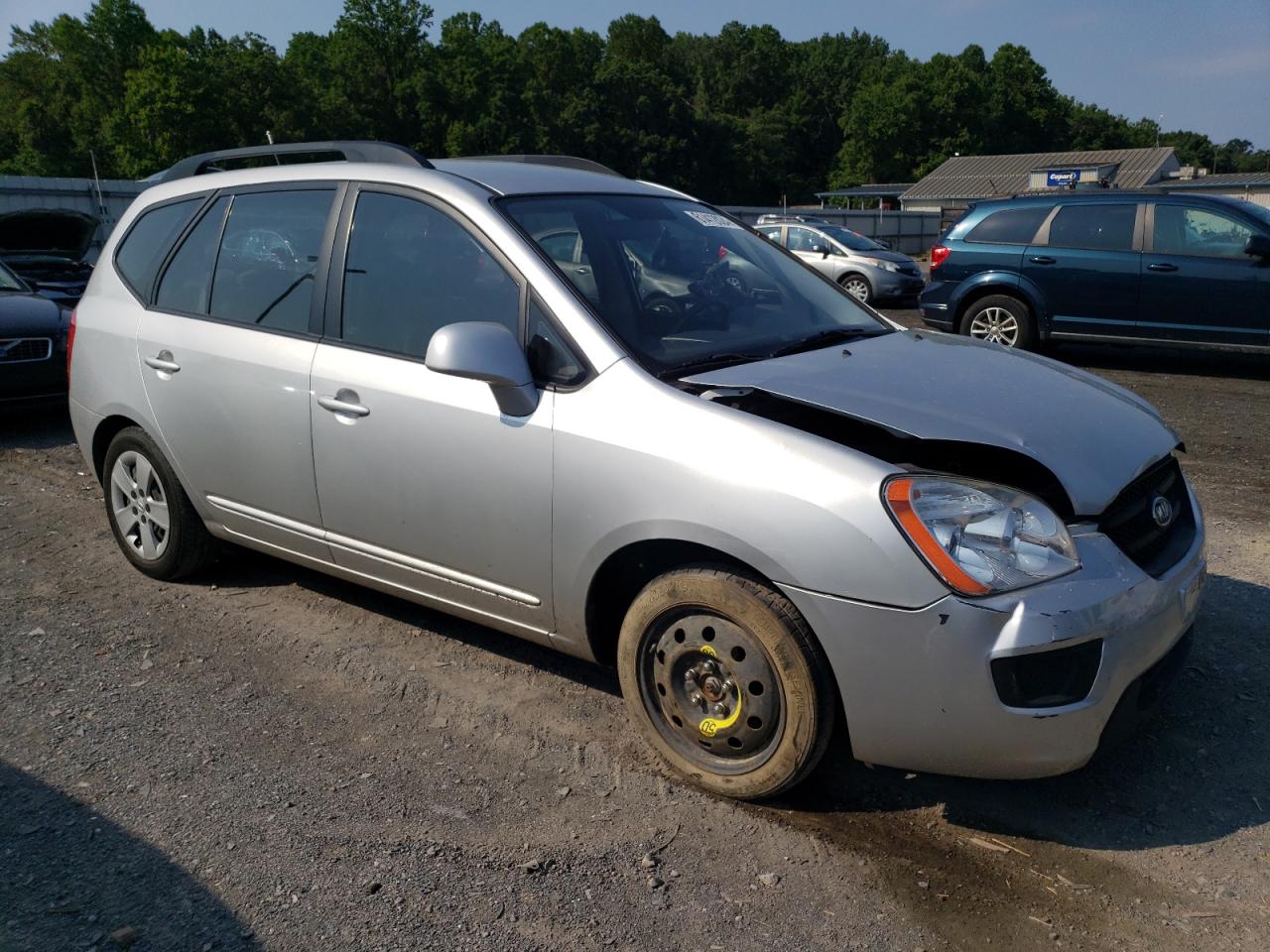 2009 Kia Rondo Base VIN: KNAFG528197275254 Lot: 61412024