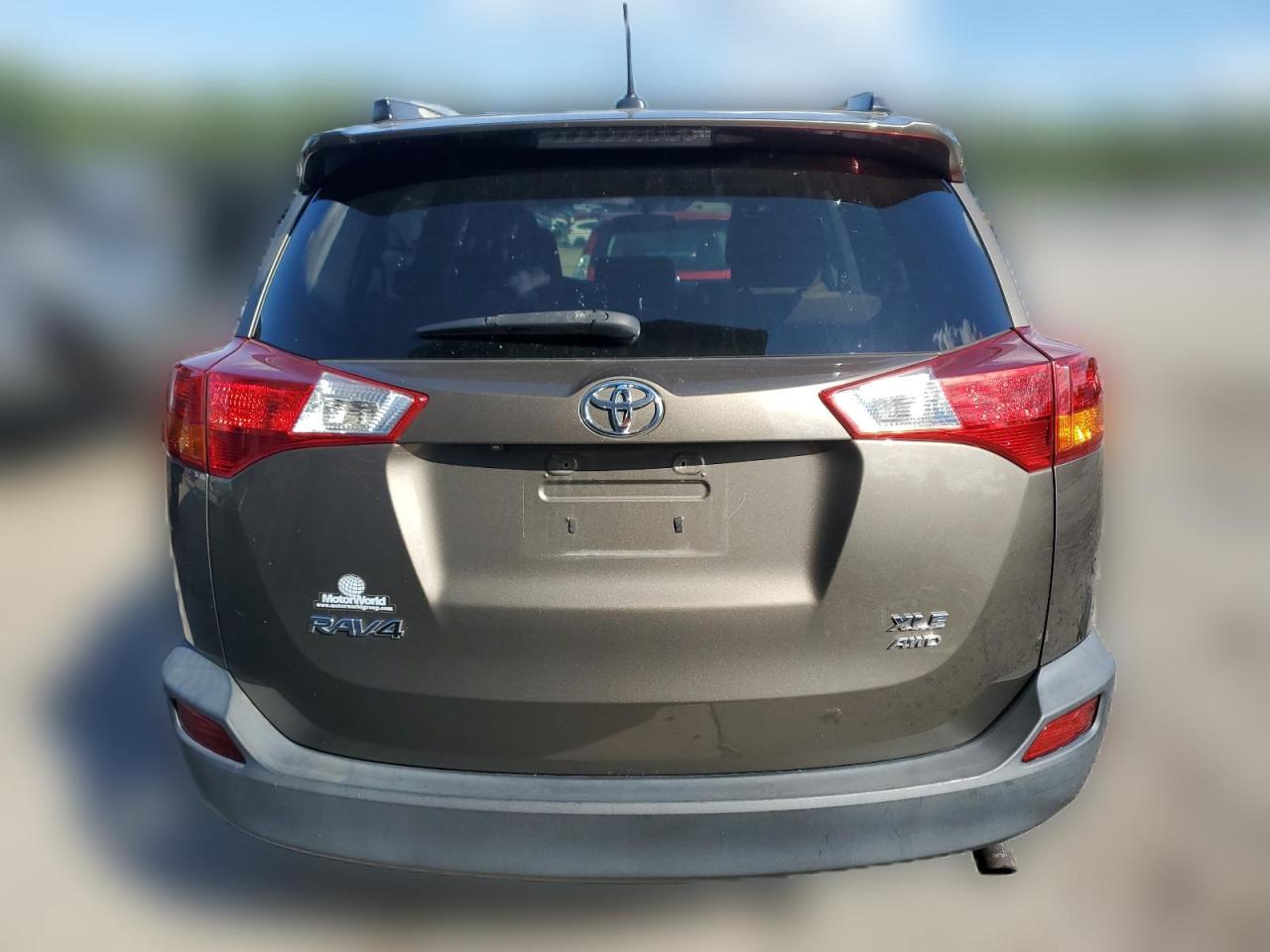 2015 Toyota Rav4 Xle VIN: 2T3RFREV9FW302275 Lot: 63270714