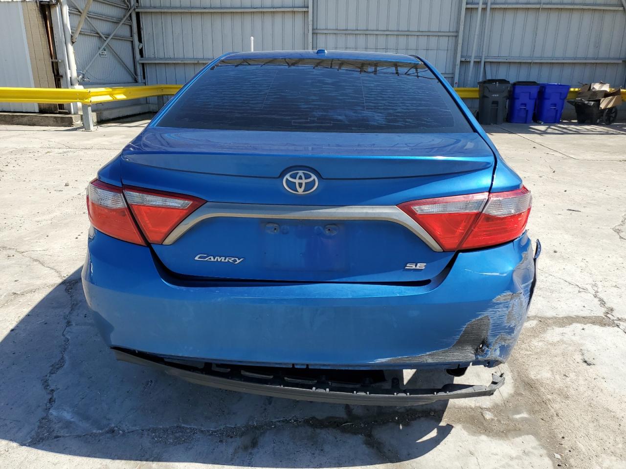2016 Toyota Camry - Image 6