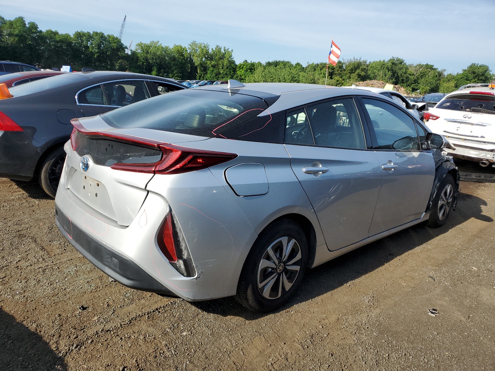 2017 Toyota Prius Prime vin: JTDKARFP5H3001069