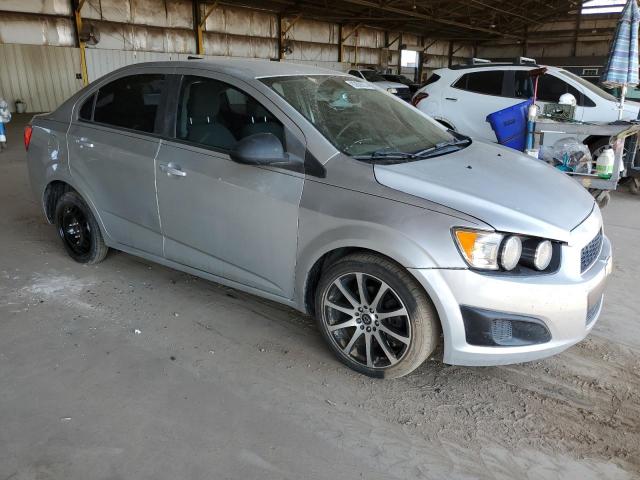  CHEVROLET SONIC 2014 Серебристый