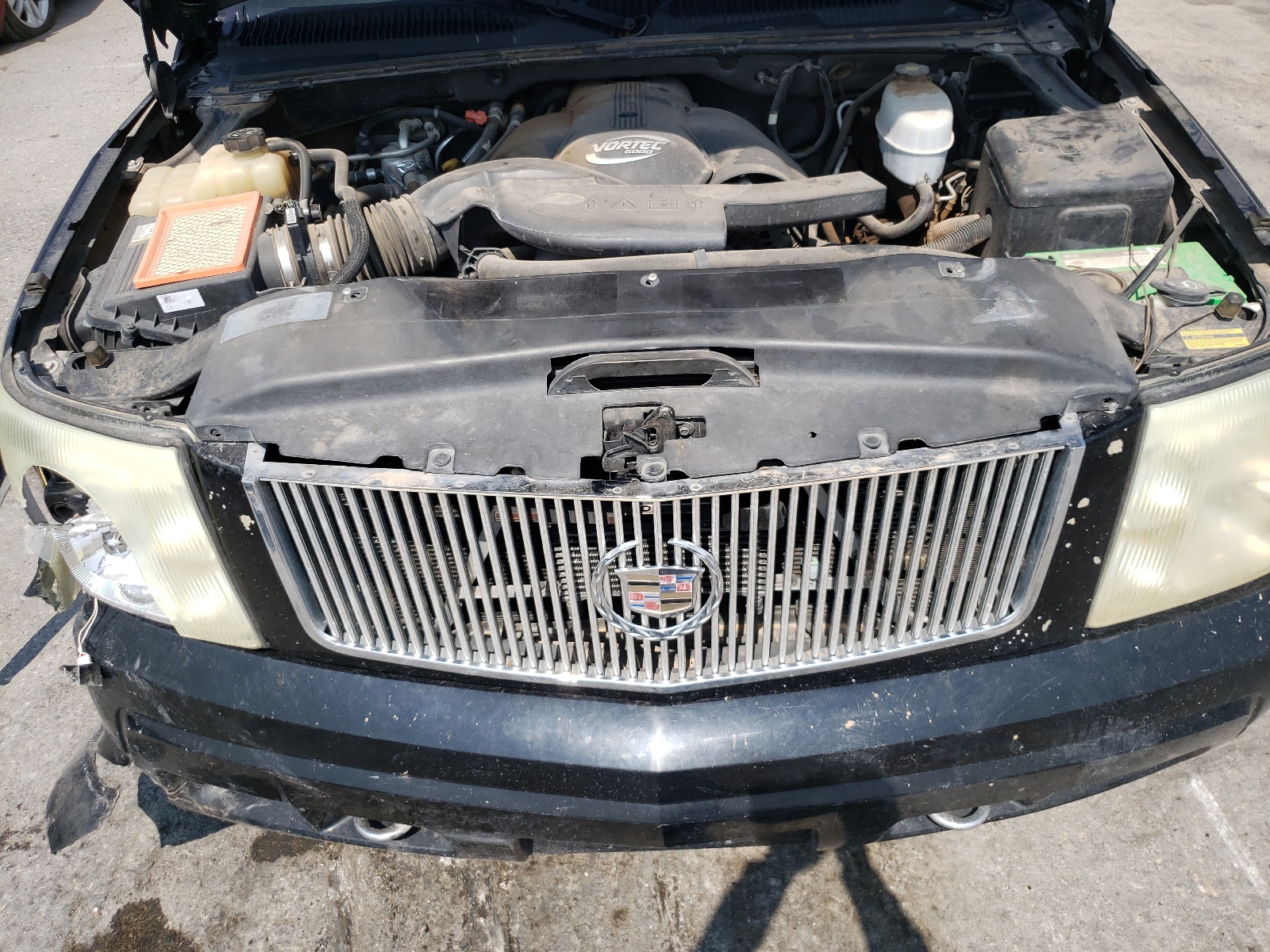 1GYEK63NX3R242881 2003 Cadillac Escalade Luxury