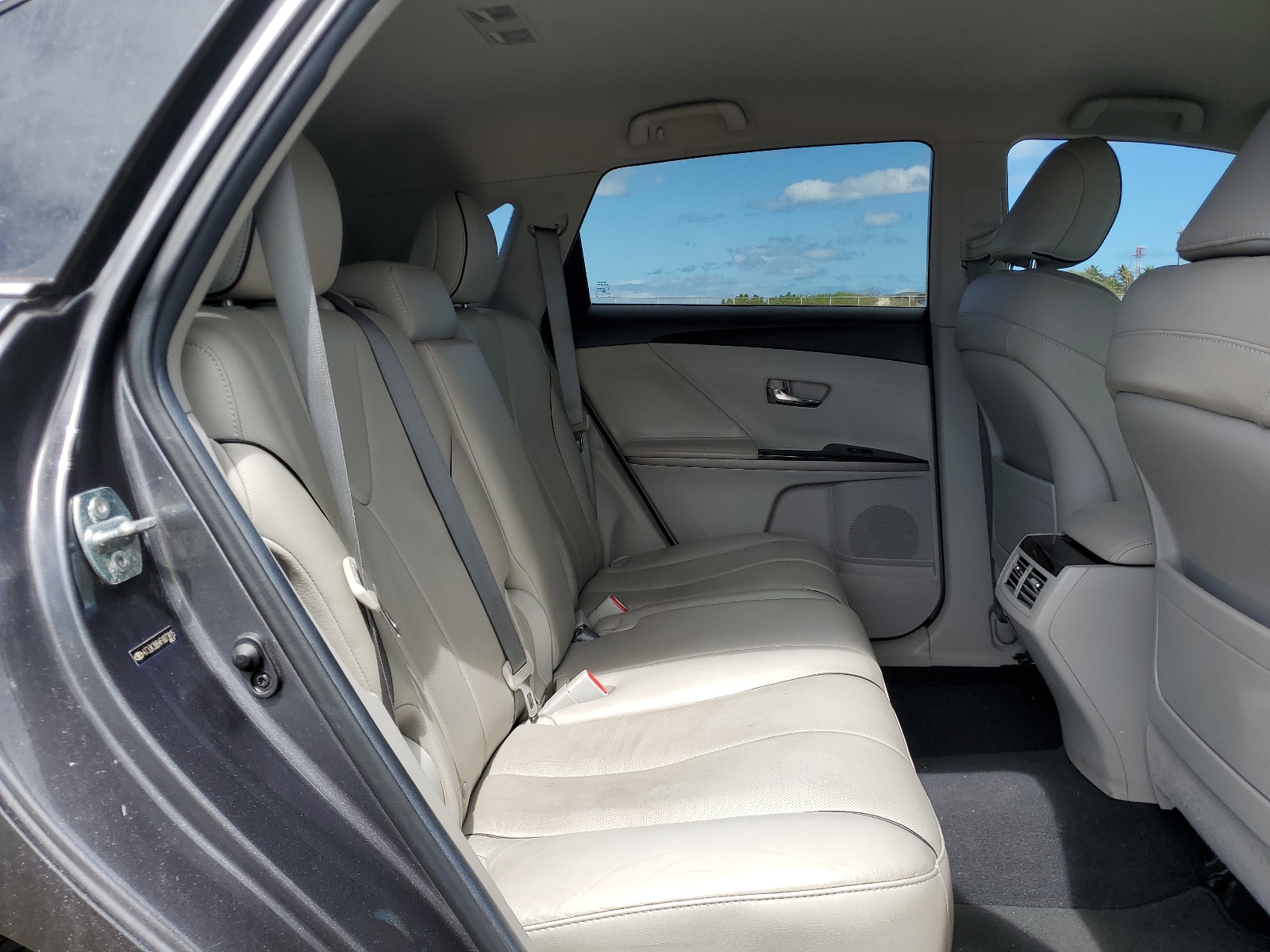 4T3ZK3BB4FU073815 2015 Toyota Venza Le