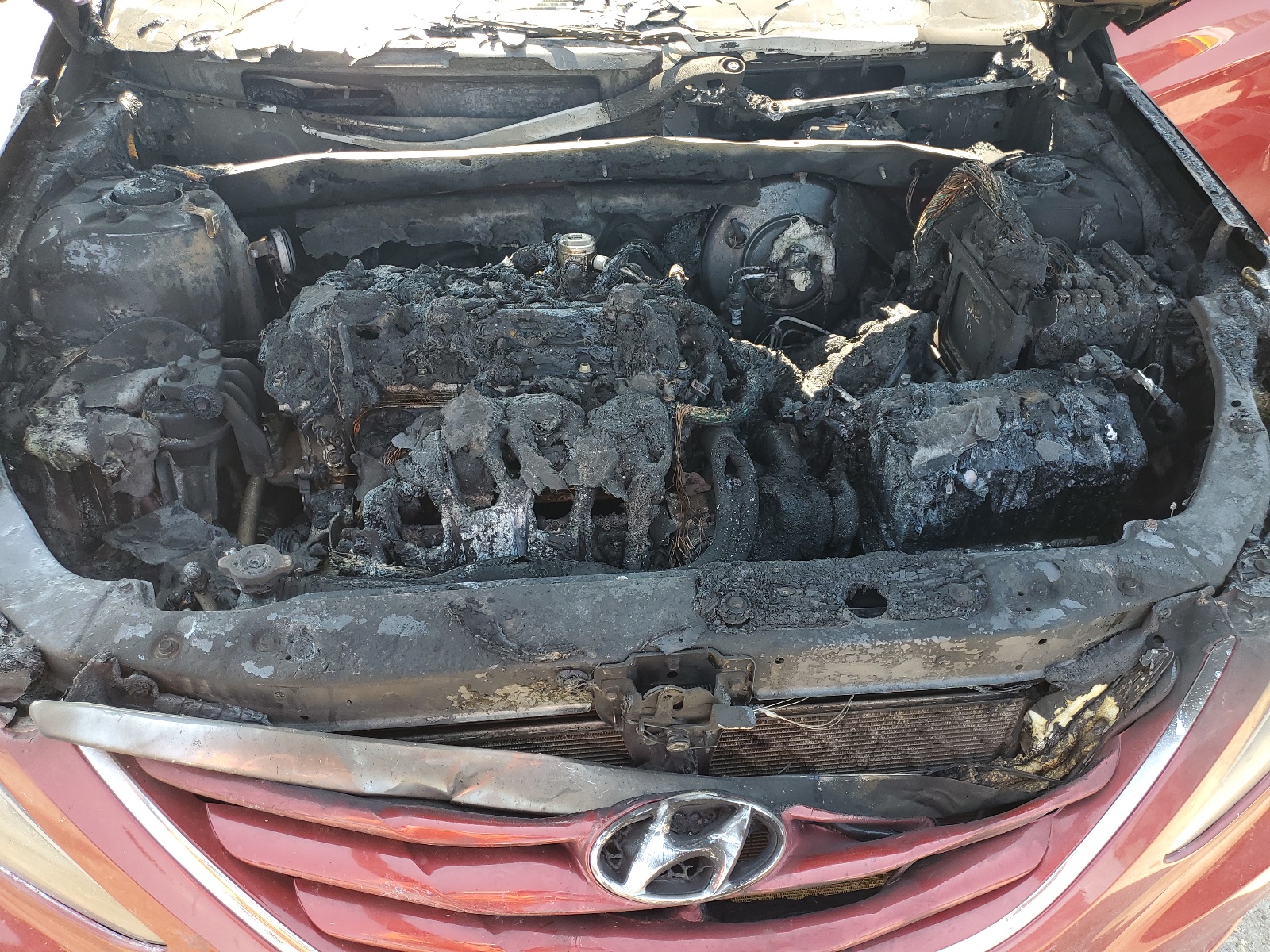 5NPEB4AC1DH551949 2013 Hyundai Sonata Gls