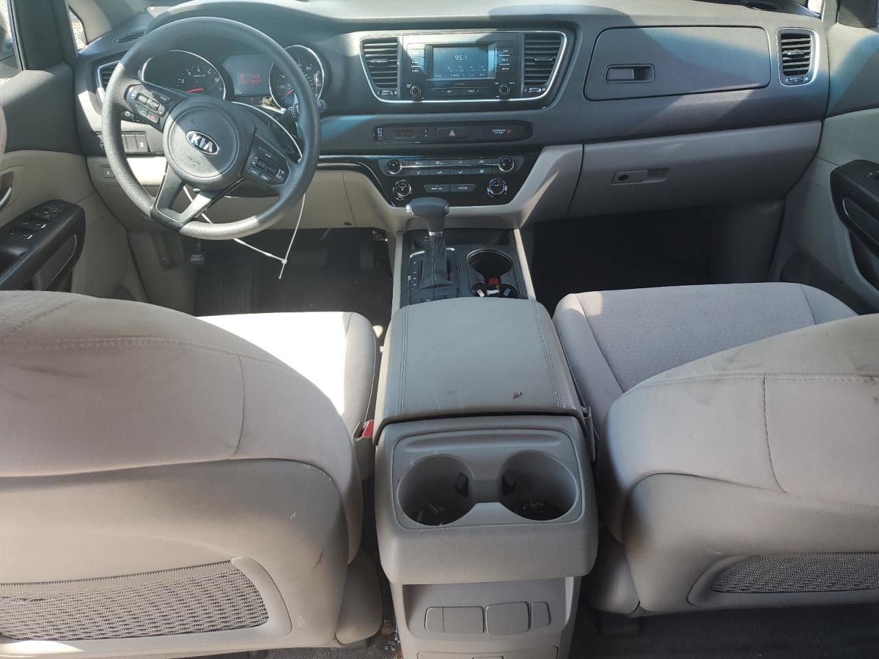 2017 Kia Sedona L VIN: KNDMA5C18H6269839 Lot: 62896664