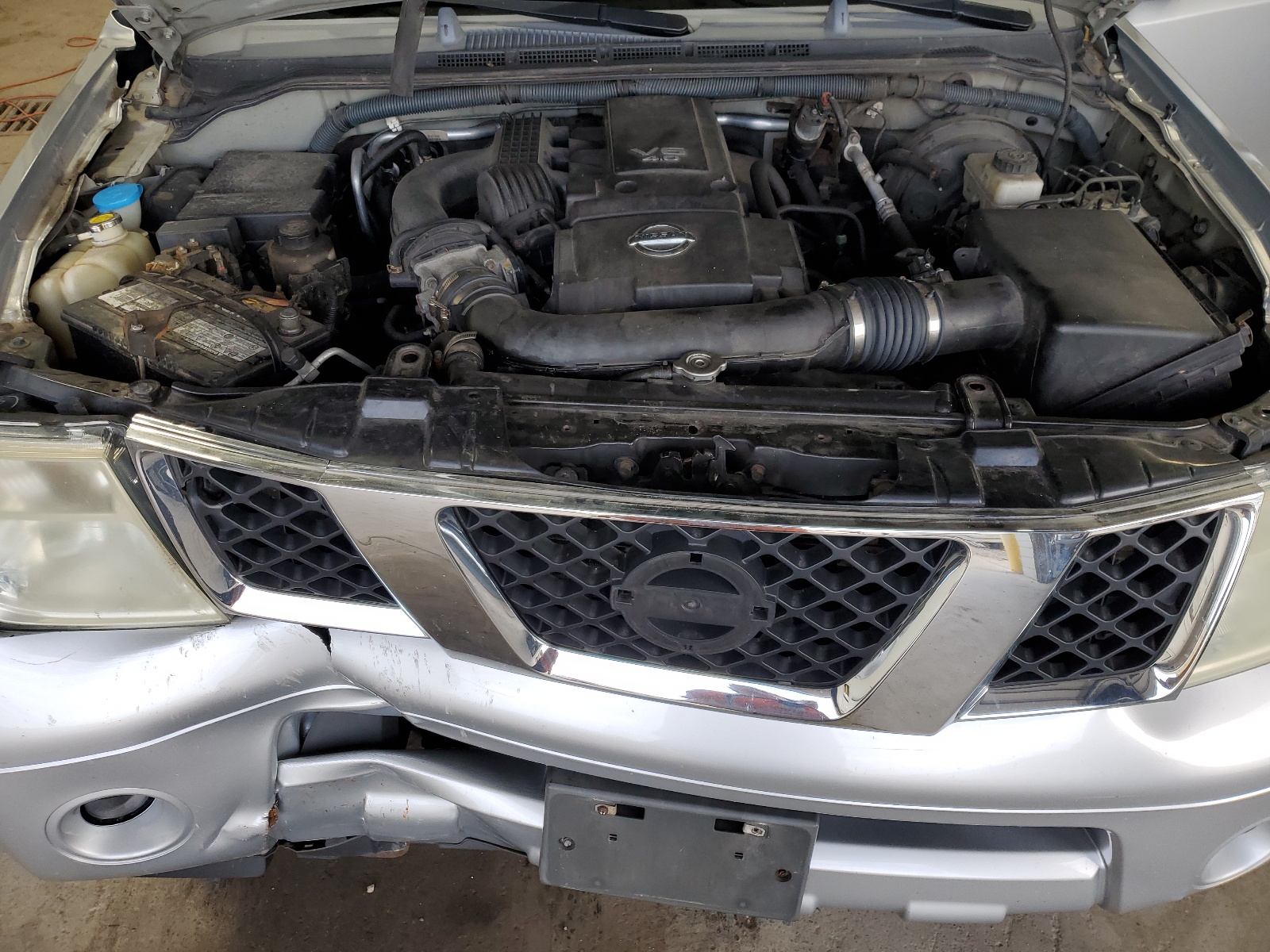 5N1AR18W55C710067 2005 Nissan Pathfinder Le