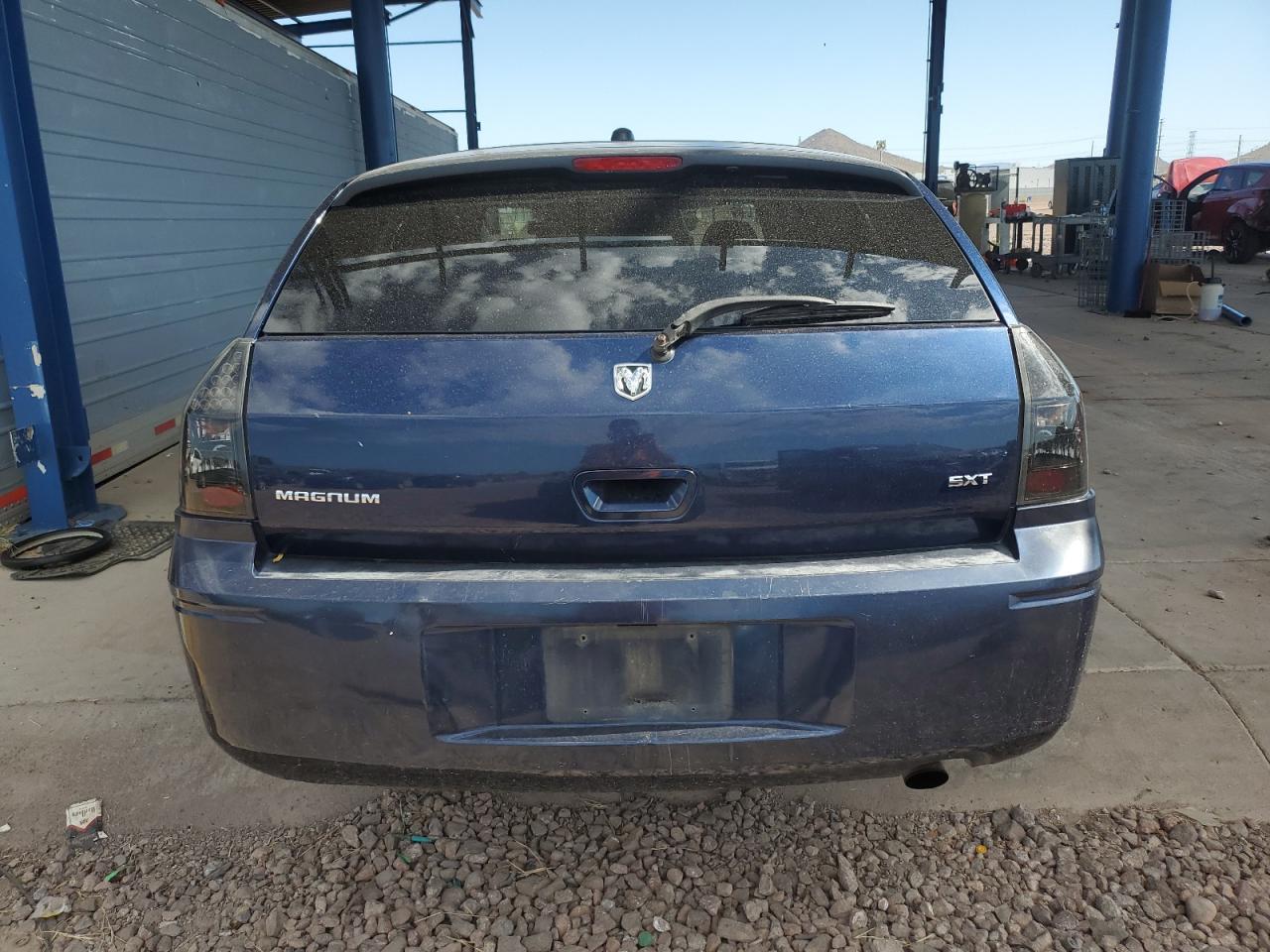 2005 Dodge Magnum Sxt VIN: 2D4FV48V65H648029 Lot: 61951684