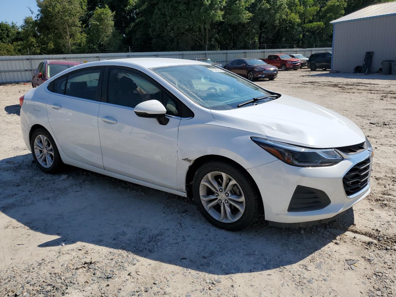 2019 Chevrolet Cruze - Image 4