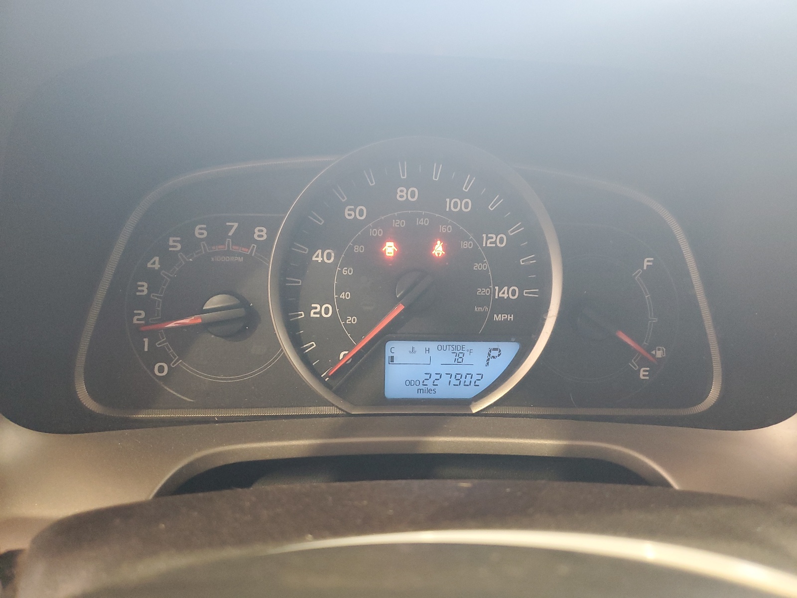 2T3BFREV5FW254744 2015 Toyota Rav4 Le