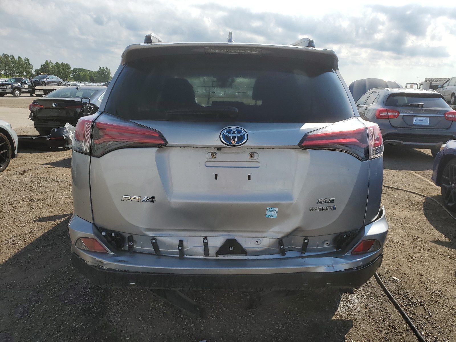 JTMRJREV6JD225126 2018 Toyota Rav4 Hv Le