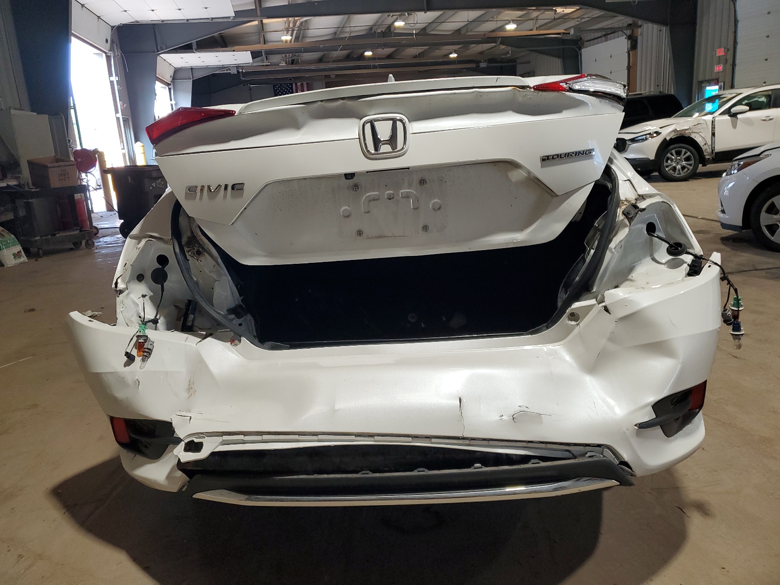 19XFC1F90KE002502 2019 Honda Civic Touring