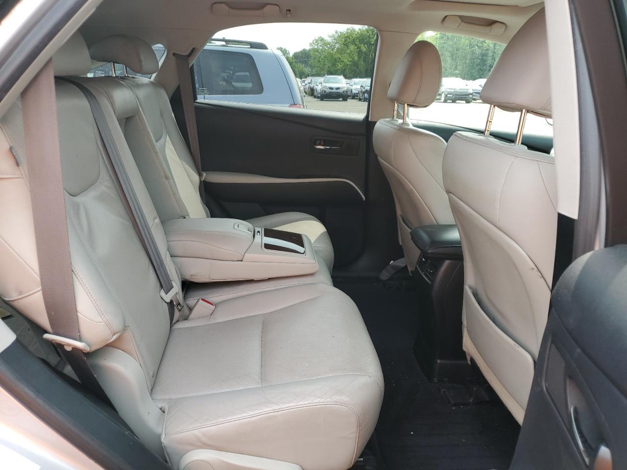 2010 Lexus Rx 450 VIN: JTJBC1BA6A2012443 Lot: 63069764