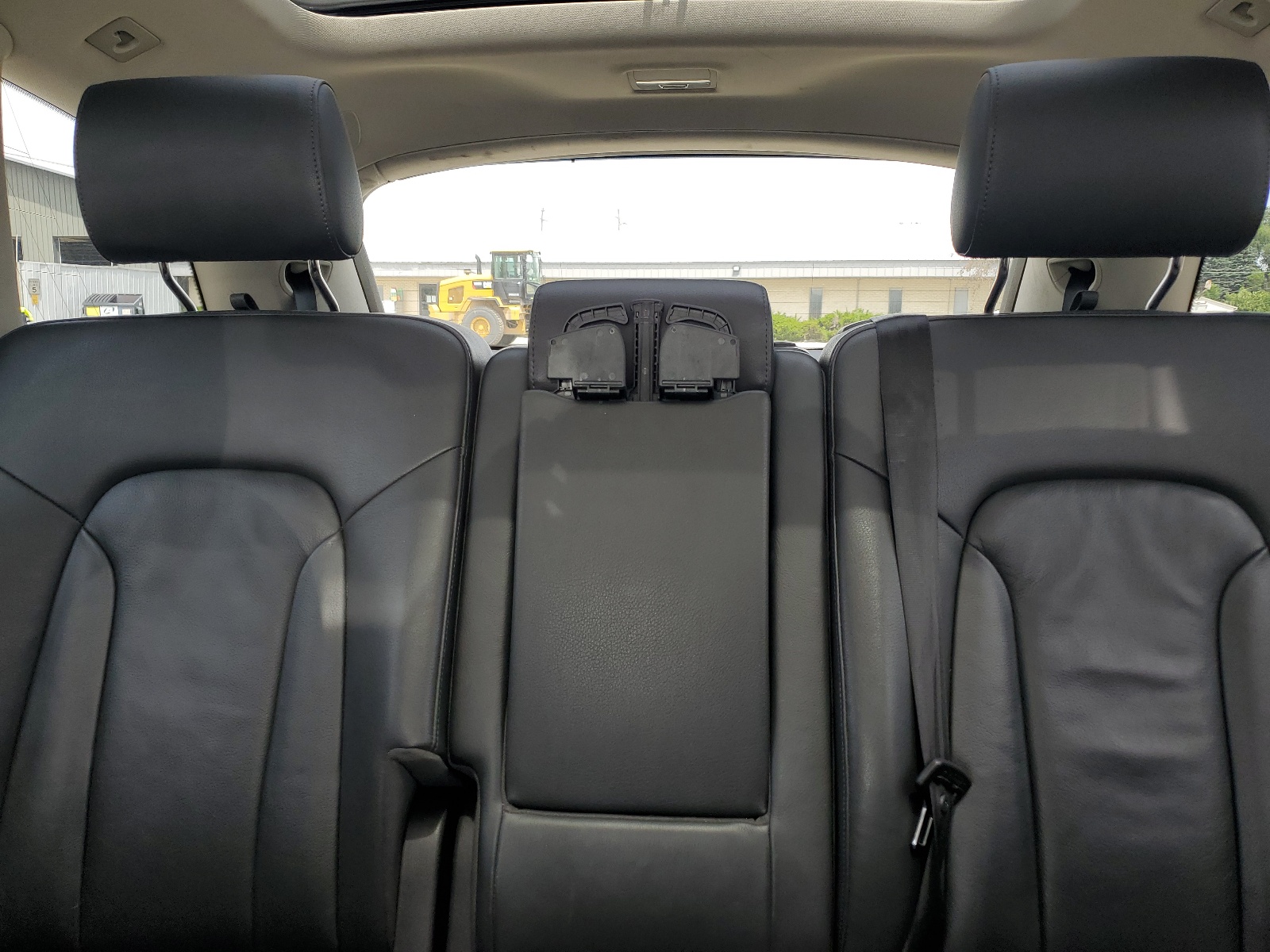 WA1WMAPE2AD002005 2010 Audi Q7