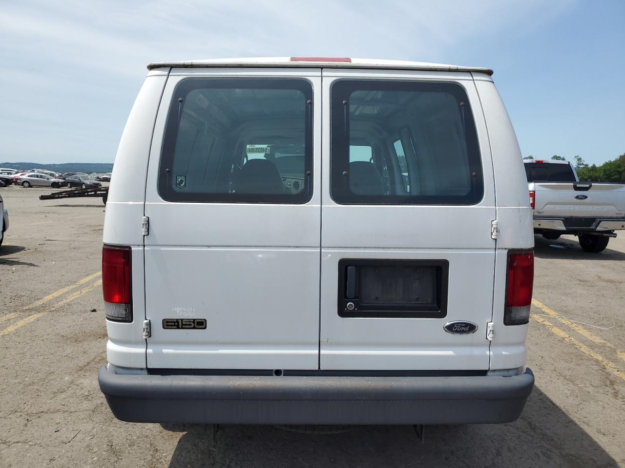 2004 Ford Econoline E150 Van VIN: 1FTRE14W14HA10721 Lot: 64638484