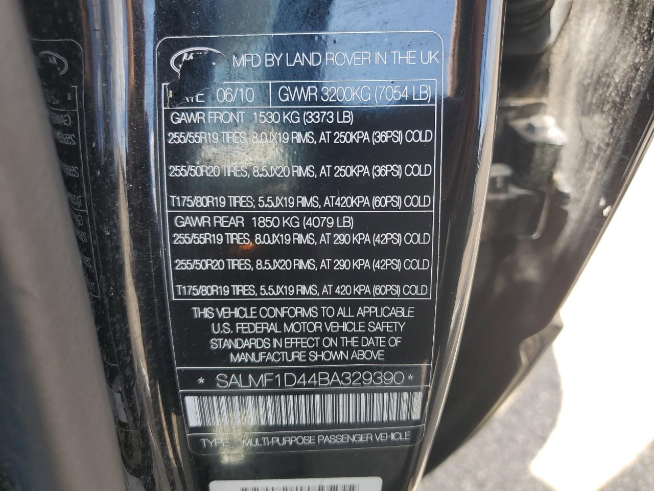 2011 Land Rover Range Rover Hse Luxury VIN: SALMF1D44BA329390 Lot: 61725304