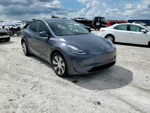 2022 Tesla Model Y VIN: 7SAYGDEE4NF380479 Lot: 62767854