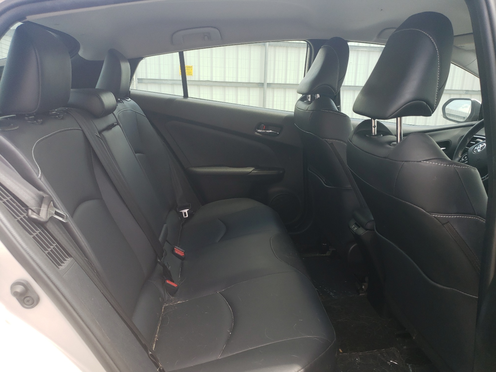 JTDKAMFP4N3199755 2022 Toyota Prius Prime Le